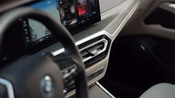 BMW Unveils Updated 2025 I4 Electric Sedan