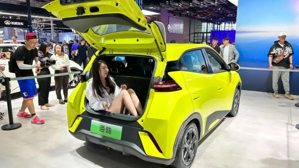 BYD Seagull: Fun and Affordable Electric Hatchback Takes Flight